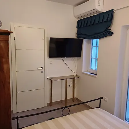 公寓 The Three Flowers Pool House