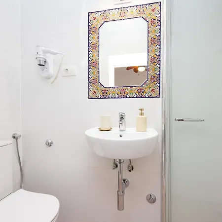 Apartment The Three Flowers Pool House Trogir