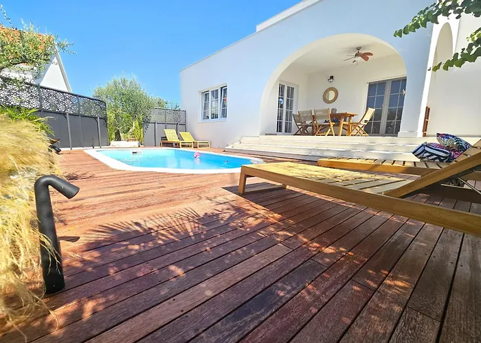 The Three Flowers Pool House Appartement Trogir