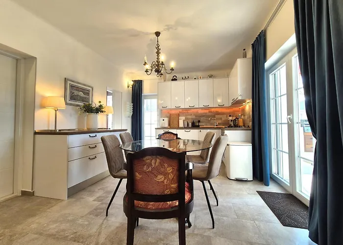 The Three Flowers Pool House * Trogir